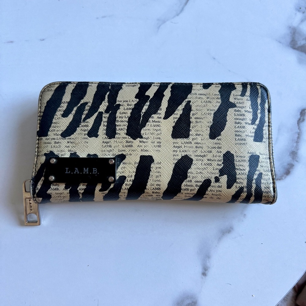 L. A. M. B. By Gwen Stefani Zip Around Wallet Zebra Newsprint